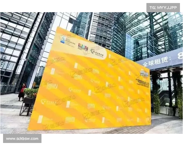 广州马拉松赛事包全面剖析包内物资详解与实战使用指南